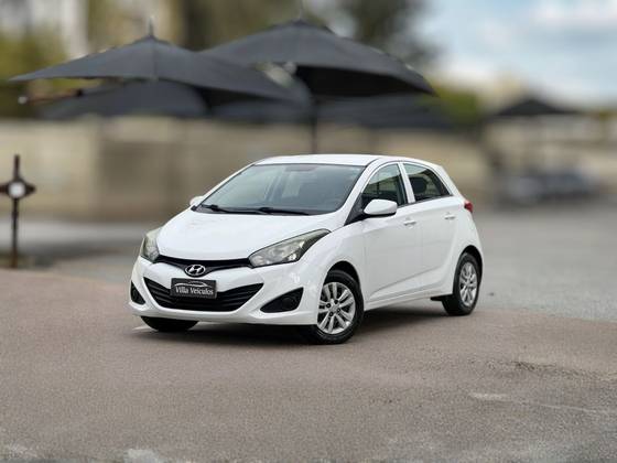 HYUNDAI HB20 1.0 COMFORT PLUS 12V FLEX 4P MANUAL HYUNDAI HB20 1.0 COMFORT PLUS 12V FLEX 4P MANUAL